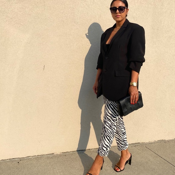 Meet your Posher, Kizhan - Picture 3 of 4